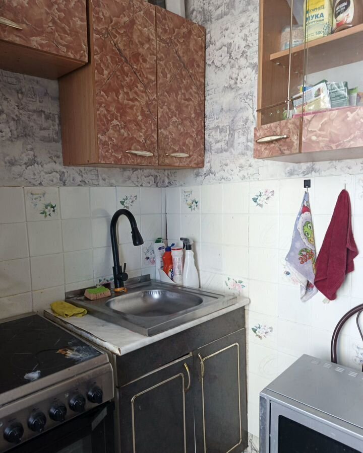 квартира г Красноярск р-н Свердловский ул Анатолия Гладкова 13 фото 15