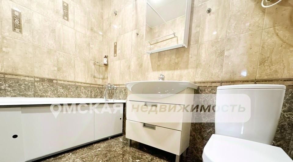 квартира г Омск р-н Центральный ул Маршала Жукова 65 фото 11