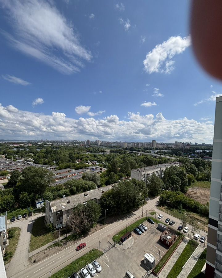 квартира г Пермь р-н Дзержинский ул Сергея Есенина 9а фото 24