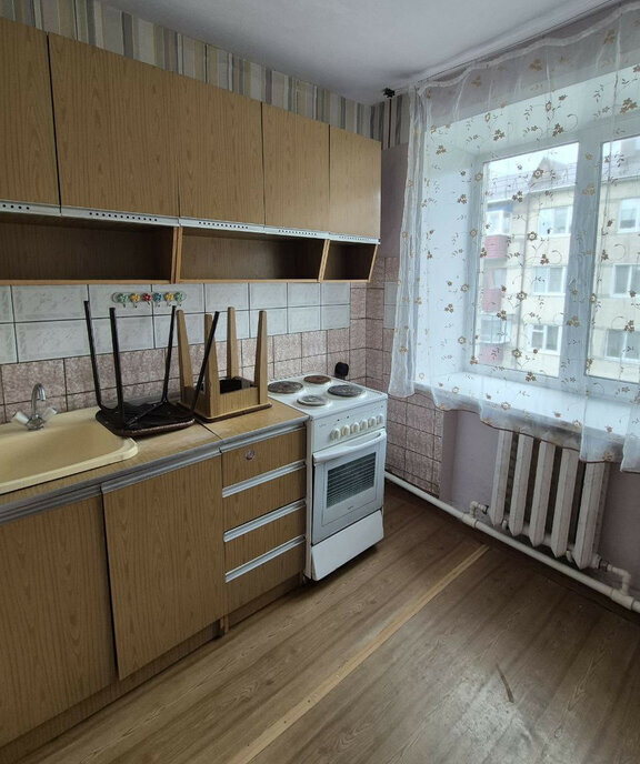 квартира г Ялуторовск ул Карбышева 10 фото 6