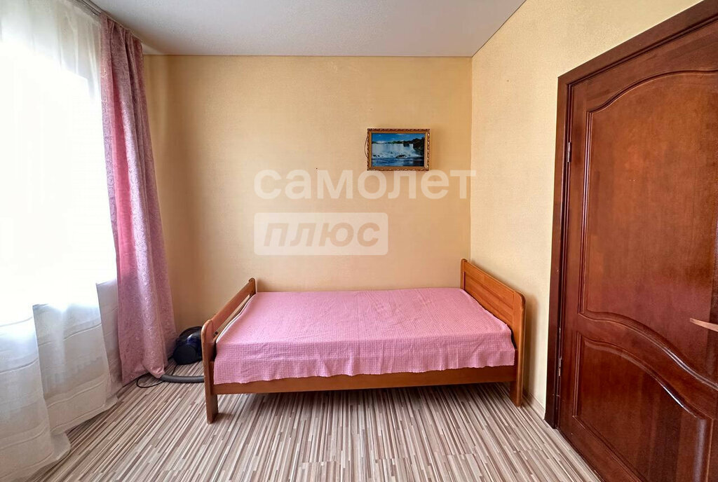 квартира г Астрахань ул Медиков 5к/1 фото 4