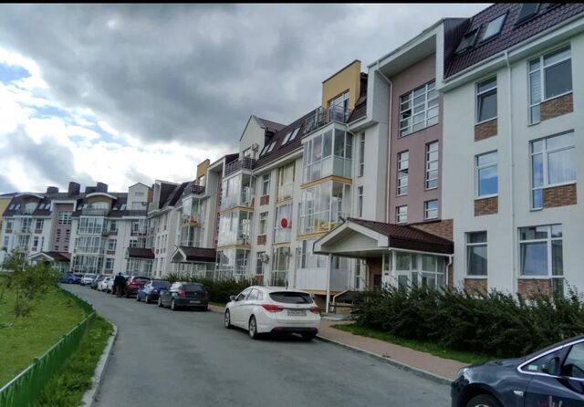р-н Верх-Исетский ул Малогородская 2 мкр-н Карасьеозёрский-2 фото