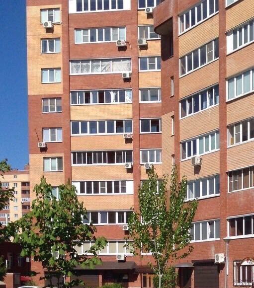 свободного назначения г Тольятти р-н Автозаводский ул 40 лет Победы 11б фото 1