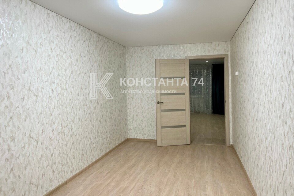 квартира г Челябинск ул Л.Чайкиной 11 фото 4