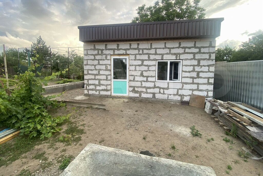 дом г Каменск-Шахтинский снт Фиалка ул Тюльпан 27 фото 1