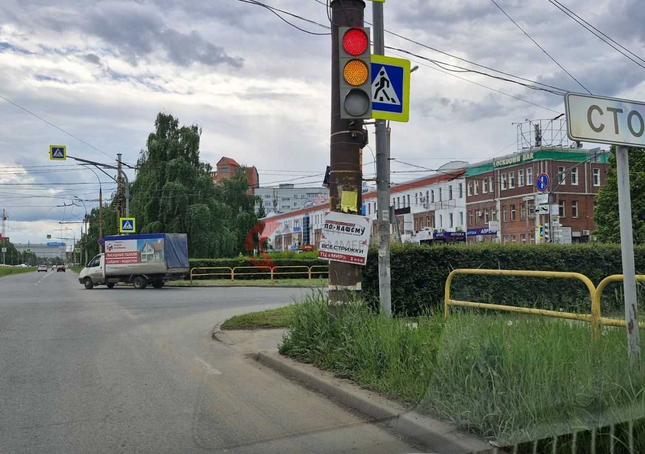 офис г Тольятти р-н Автозаводский ул Автостроителей 68а фото 13