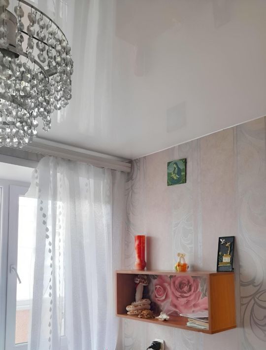 комната г Саратов р-н Октябрьский ул 2-я Садовая 112а фото 2