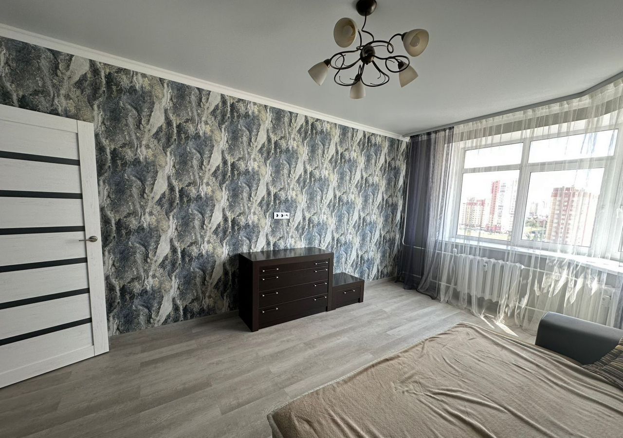 квартира г Оренбург р-н Ленинский ул Салмышская 43/2 фото 3