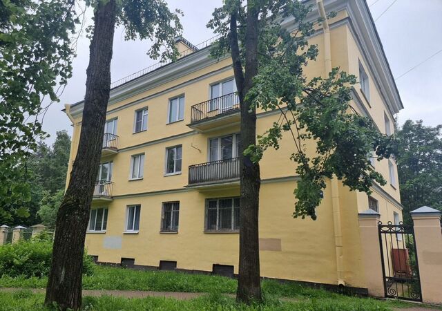 пр-кт Санкт-Петербургский 54 р-н Петродворцовый фото