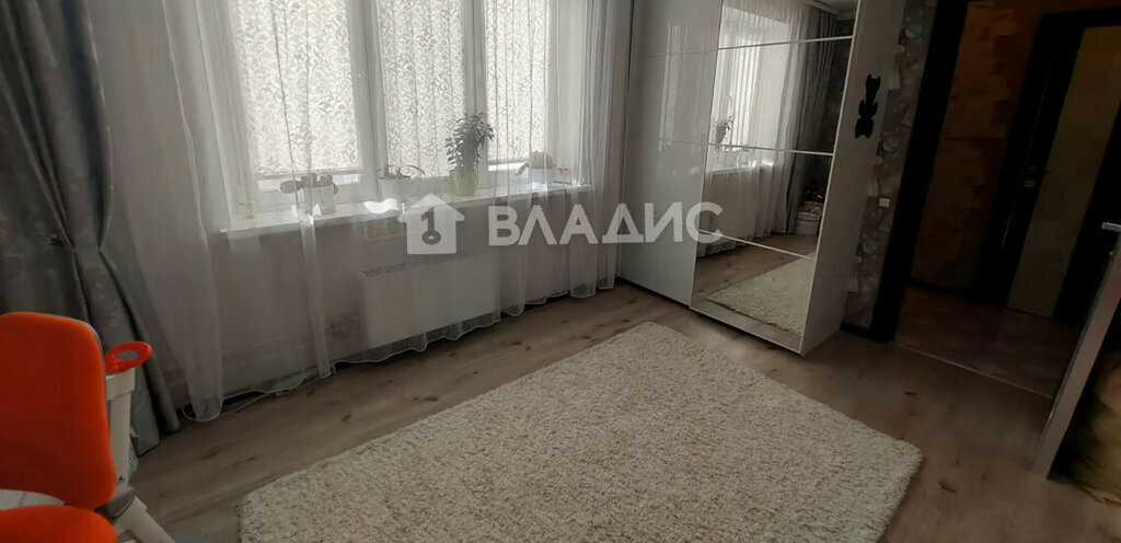 квартира г Тобольск 74, 10-й микрорайон фото 10