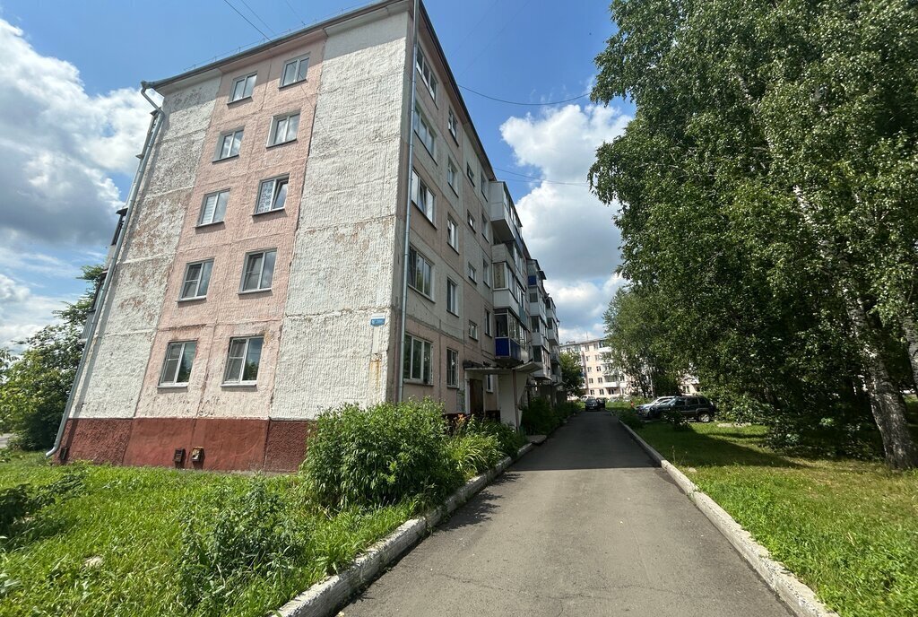 квартира г Березовский б-р Комсомольский 7 фото 1