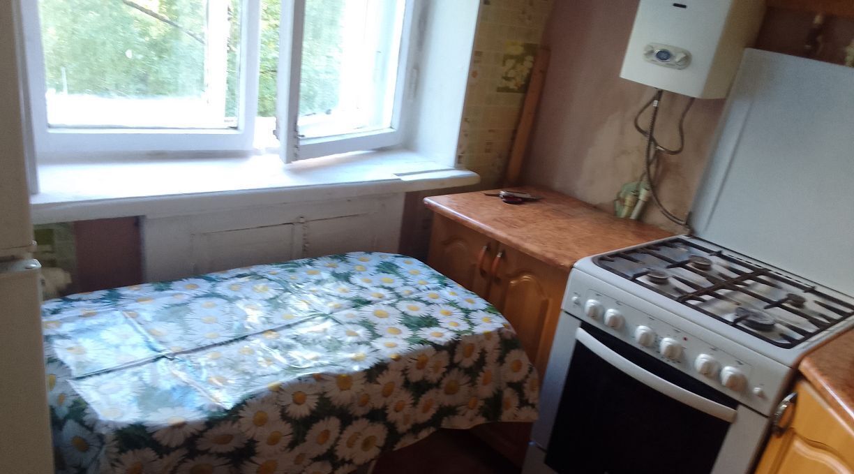 квартира г Смоленск р-н Ленинский ул Октябрьской Революции 3б фото 1