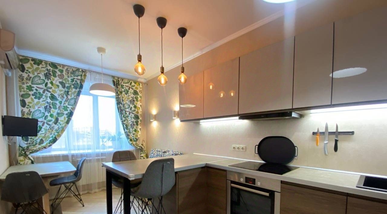 квартира г Абакан ул Комарова 9 фото 1