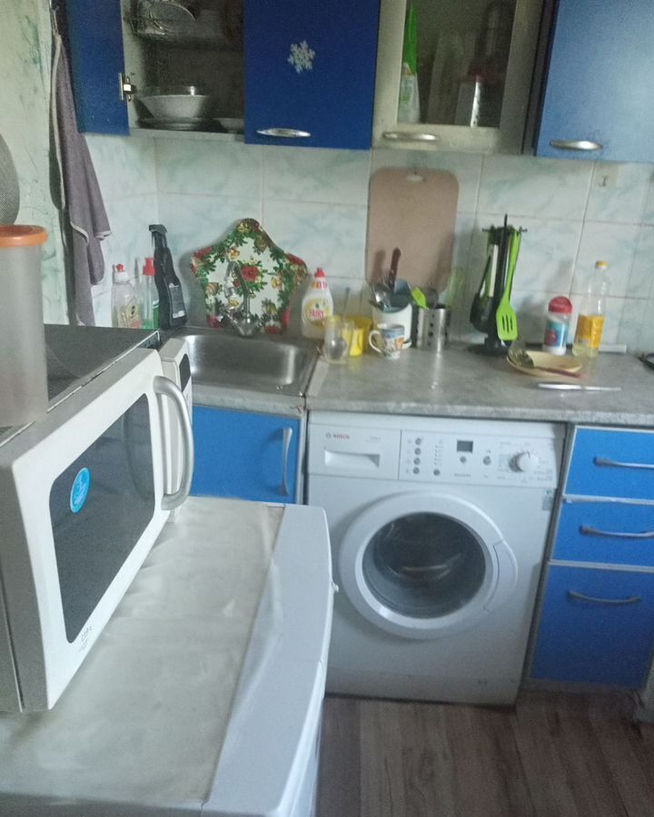 комната г Красноярск р-н Свердловский ул Побежимова 44а фото 9