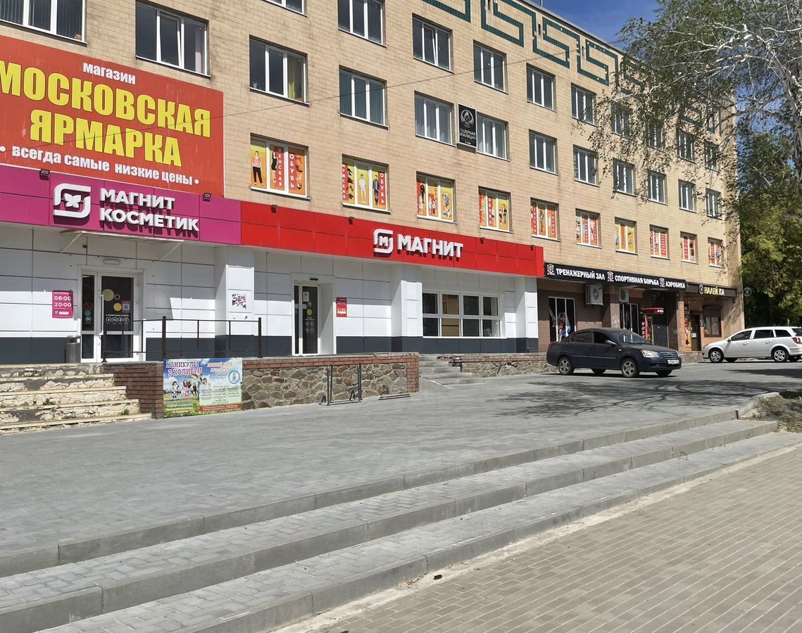торговое помещение р-н Семикаракорский г Семикаракорск ул Ленина 140 Семикаракорское городское поселение фото 1