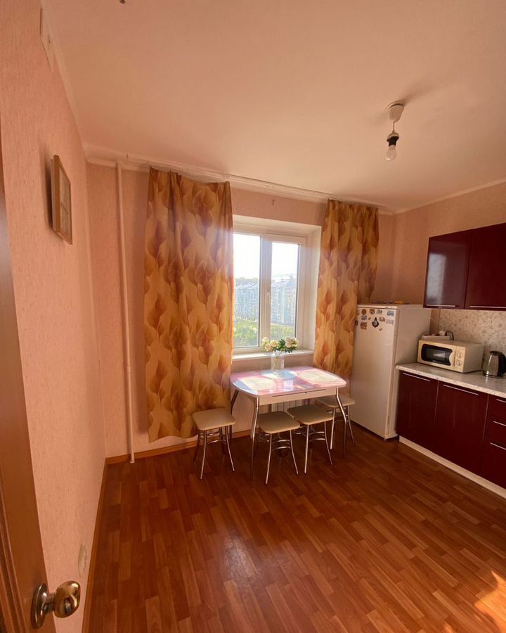 квартира г Курск р-н Центральный пр-кт Вячеслава Клыкова 73 фото 4