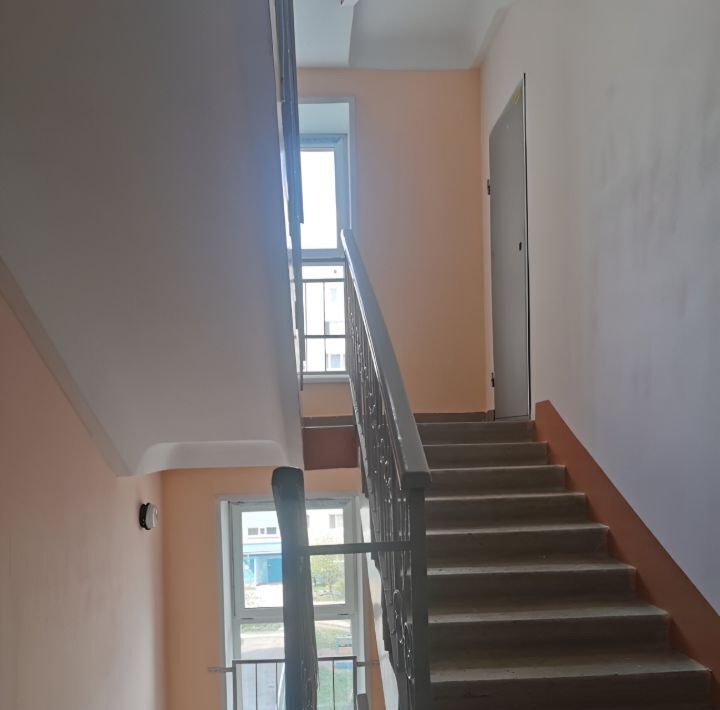 квартира г Омск р-н Кировский ул Дианова 9к/1 фото 16