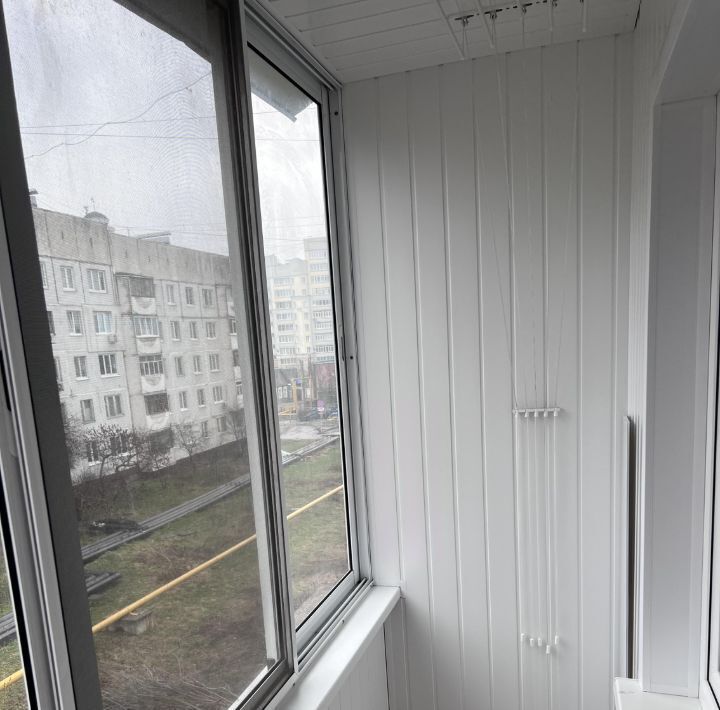 квартира г Брянск р-н Советский ул Ромашина 33 фото 3