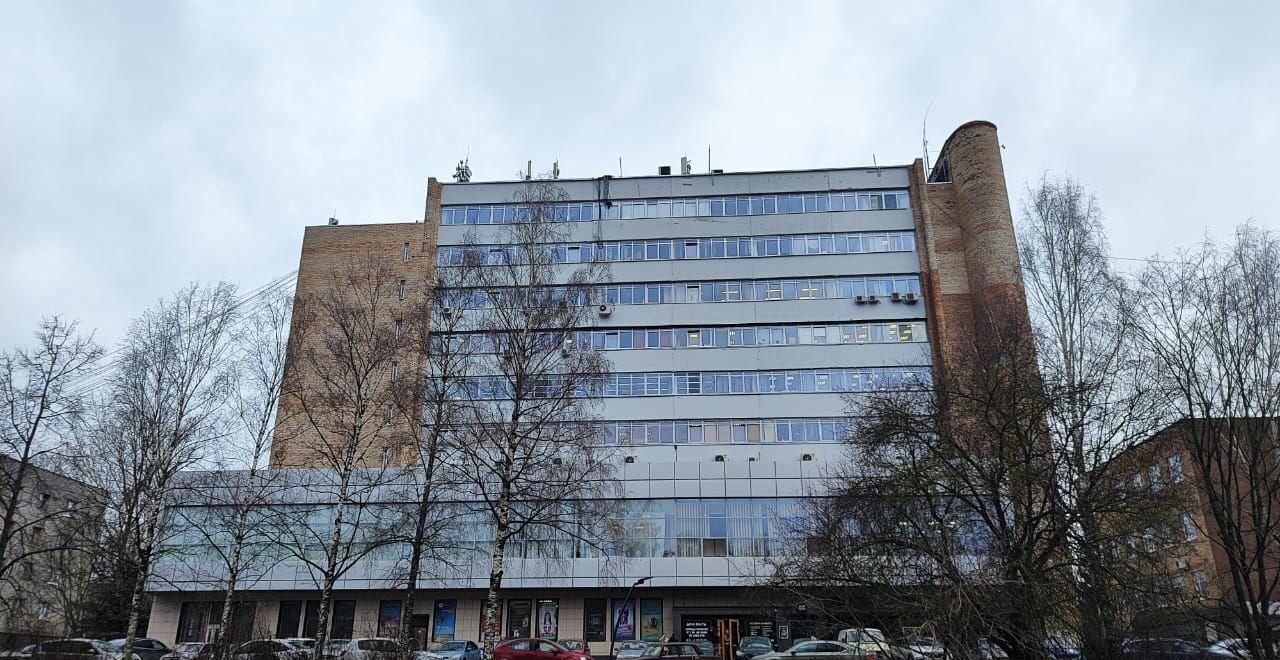 офис г Великий Новгород Софийская сторона наб р. Гзень 5 фото 1