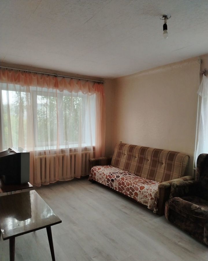 квартира г Краснокамск ул Карла Либкнехта 4б фото 3