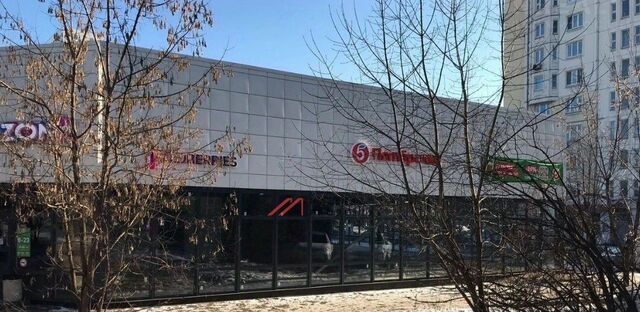 торговое помещение ул Черемухина 2а Лухмановская фото