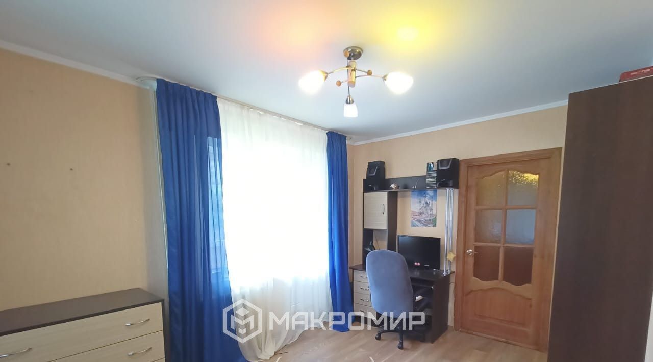 квартира г Орел р-н Железнодорожный наб Дубровинского 90 фото 3