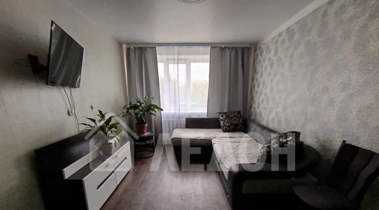 квартира г Омск р-н Кировский ул 2-я Казахстанская 42 Кировский АО фото 1