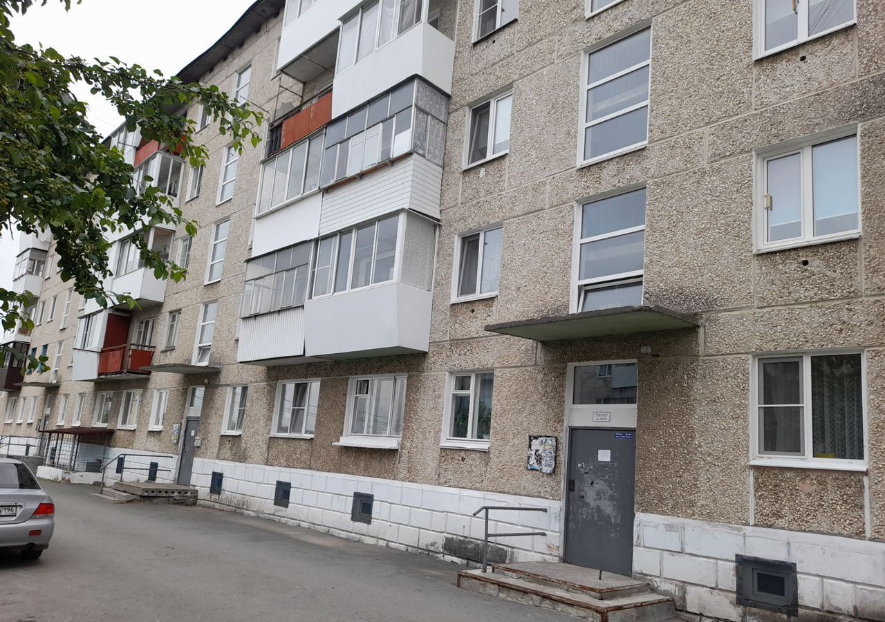 квартира г Карпинск проезд Нахимова 28 фото 15