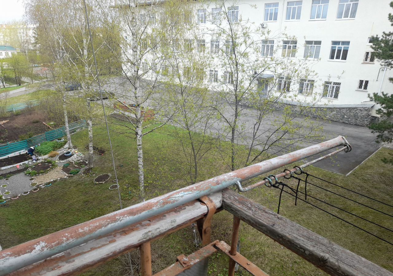 квартира г Карпинск проезд Нахимова 28 фото 20