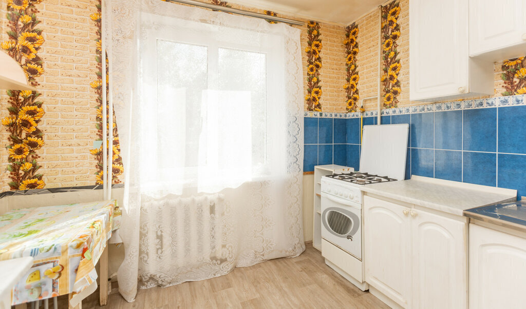 квартира г Оренбург р-н Центральный пр-кт Победы 109 фото 2