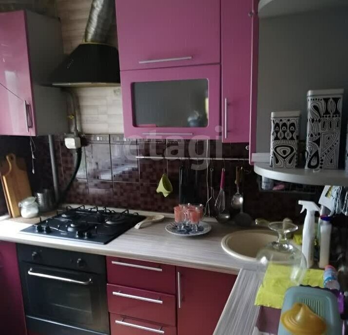 квартира г Омск ул Волгоградская 12а Кировский АО фото 1