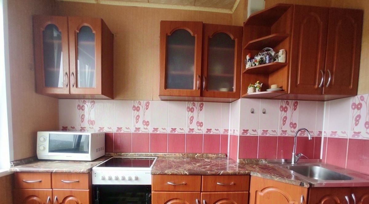 квартира г Мурманск р-н Октябрьский ул Капитана Маклакова 20 фото 1