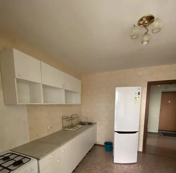 квартира г Казань Авиастроительная ул Айдарова 25 фото 1