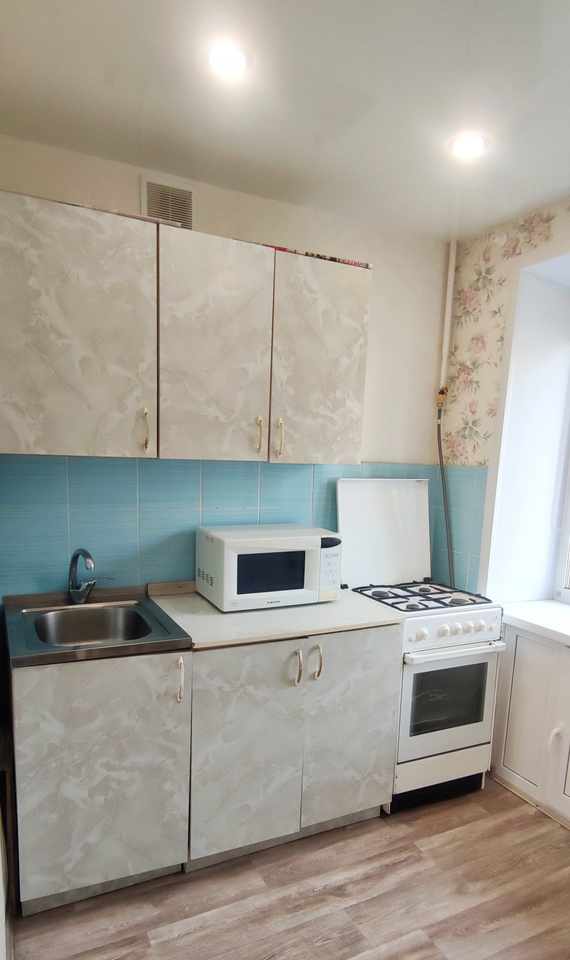 квартира г Кирово-Чепецк пр-кт Мира 43в Черёмушки фото 6