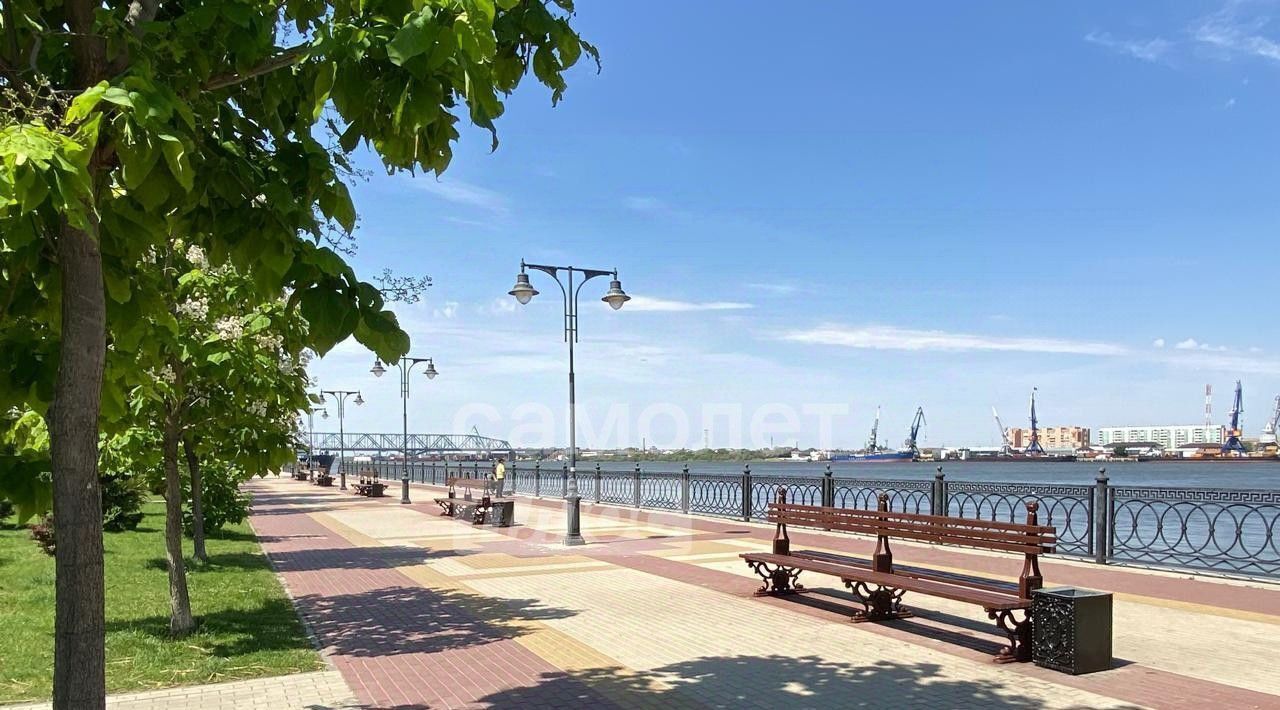 квартира г Астрахань р-н Кировский ул Сен-Симона 42к/2 фото 16