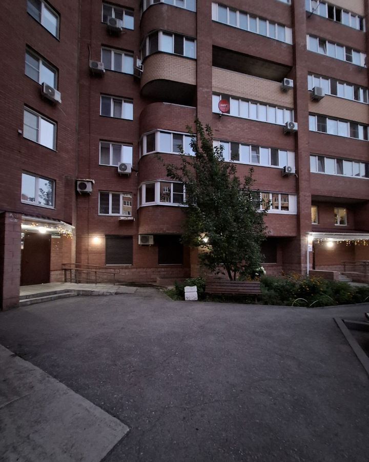 квартира г Тольятти р-н Автозаводский ул 40 лет Победы 19б фото 16