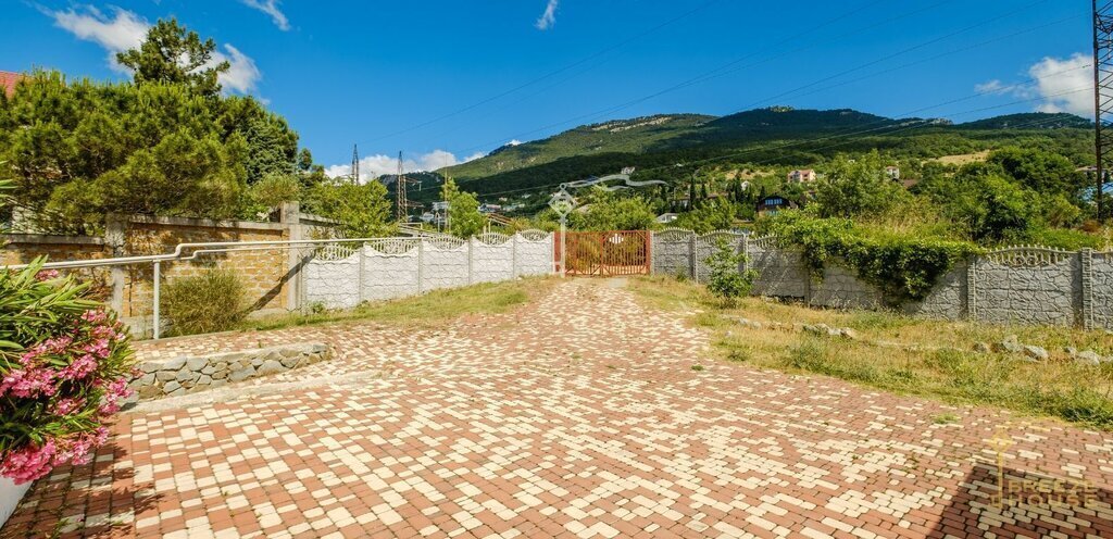 дом г Ялта пгт Никита Никитский спуск, 33 фото 24
