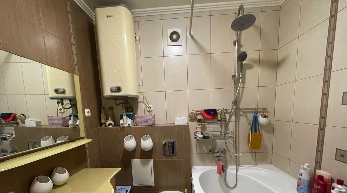 квартира г Омск р-н Центральный ул Масленникова 9а фото 12