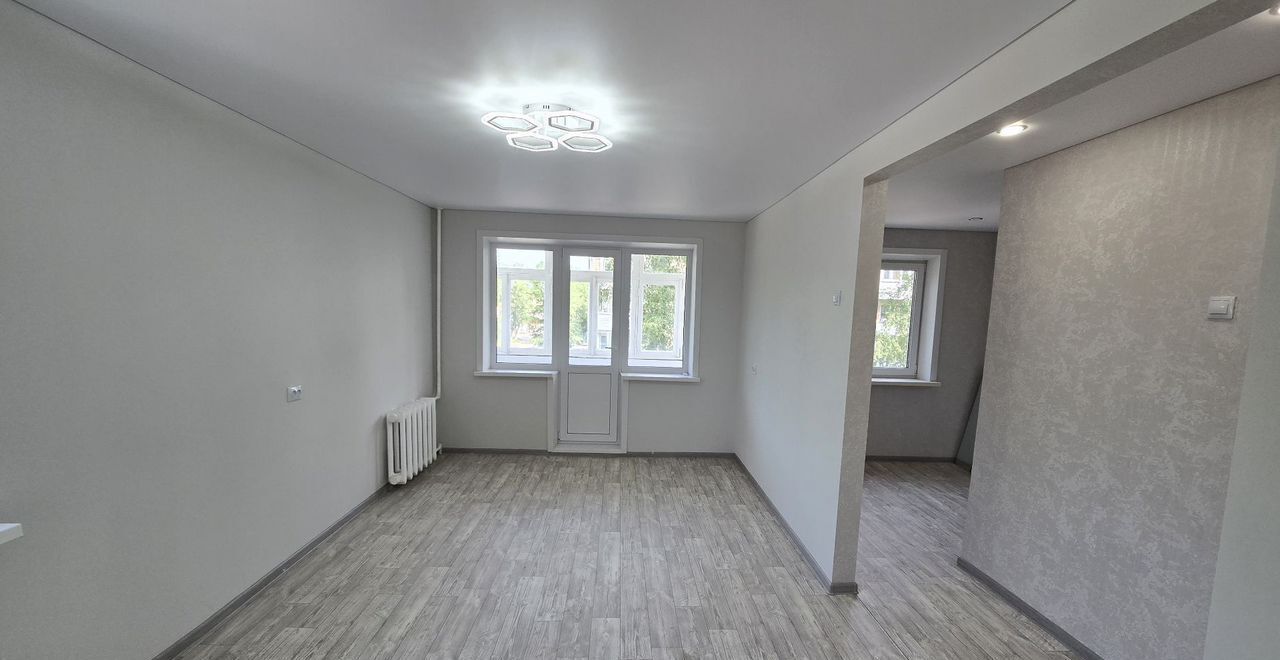квартира г Ачинск 1-й мкр-н, 30 фото 1
