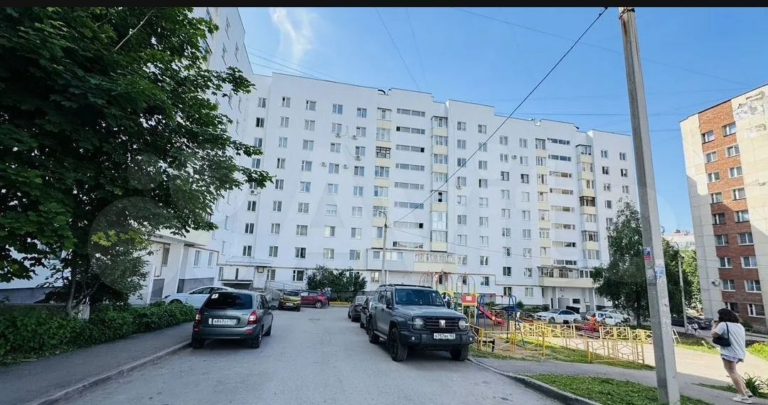 квартира г Уфа р-н Кировский б-р Дуванский 22/1 фото 1
