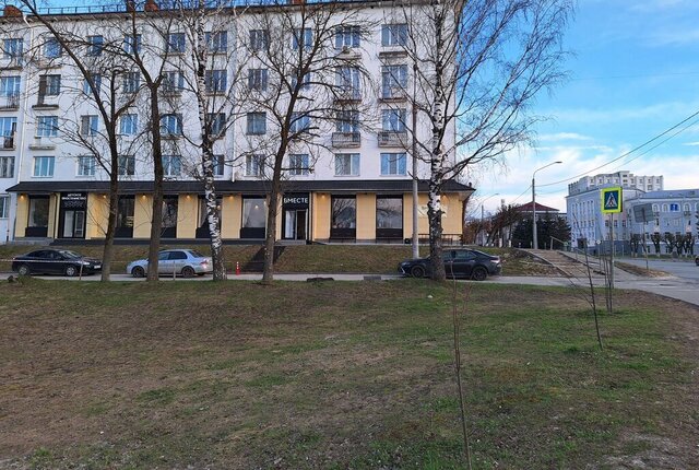 пр-кт Октябрьский 16 фото