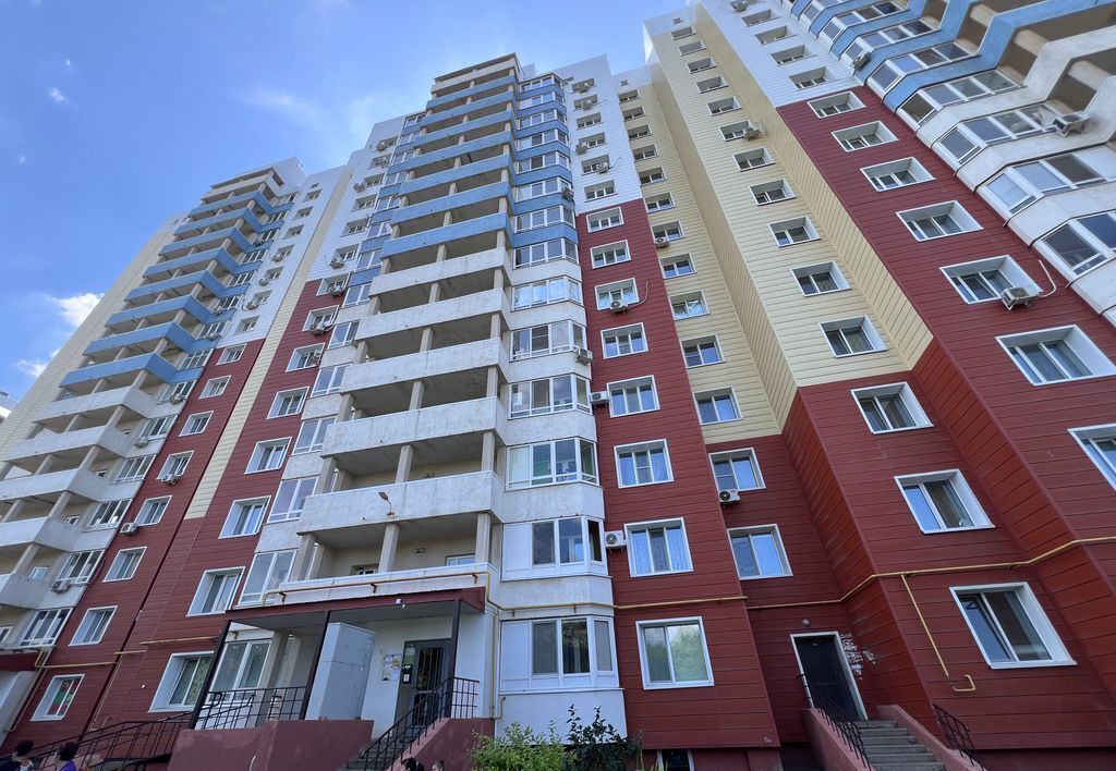 квартира г Оренбург р-н Ленинский ул Беляевская 15 фото 1