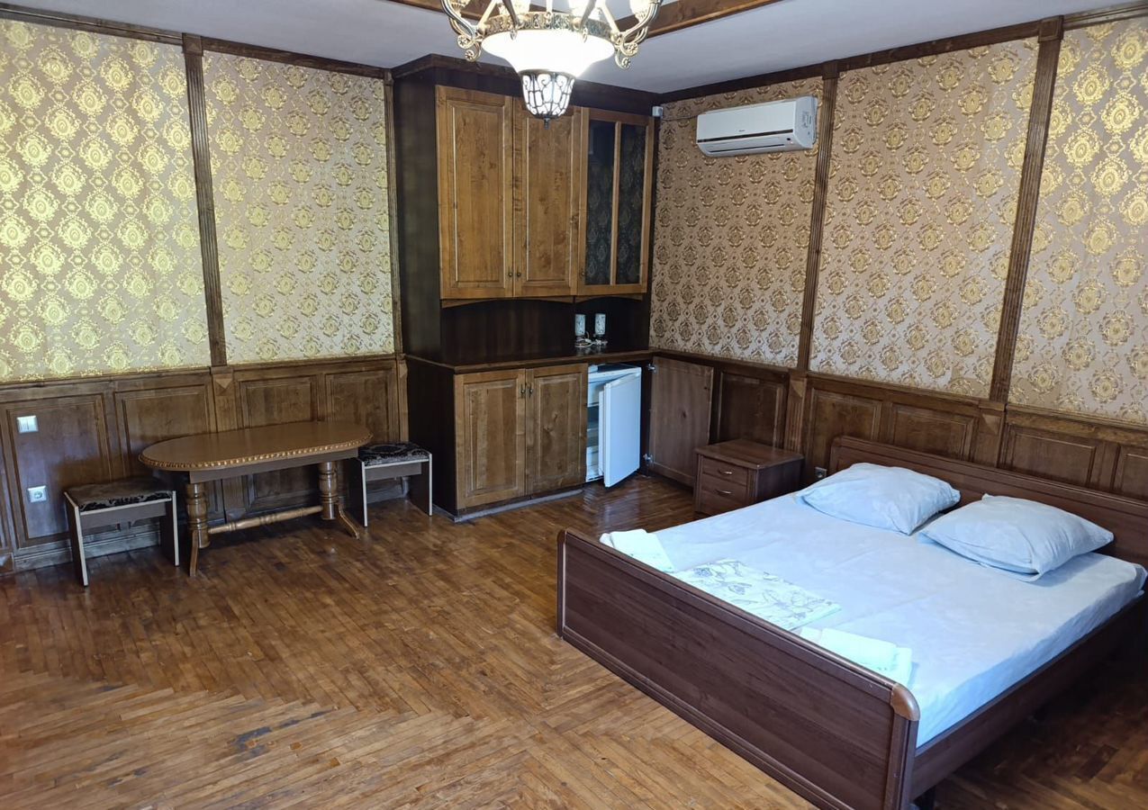 дом г Севастополь с Орлиное ул Тенистая 34 р-н Балаклавский Орлиновский муниципальный округ, Крым, г Ялта, Алупка фото 17