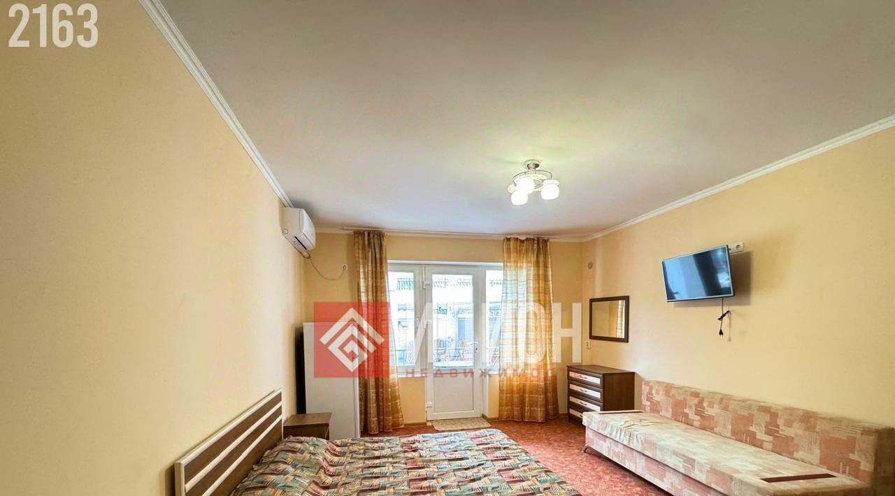 офис г Алушта с Рыбачье ул Речная 43 фото 16
