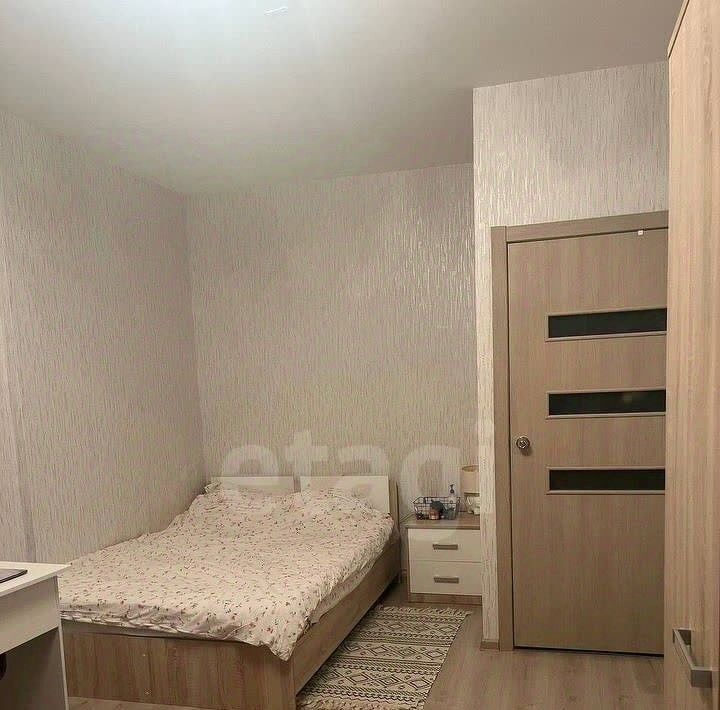 квартира г Пермь р-н Свердловский ул Революции 52в фото 2