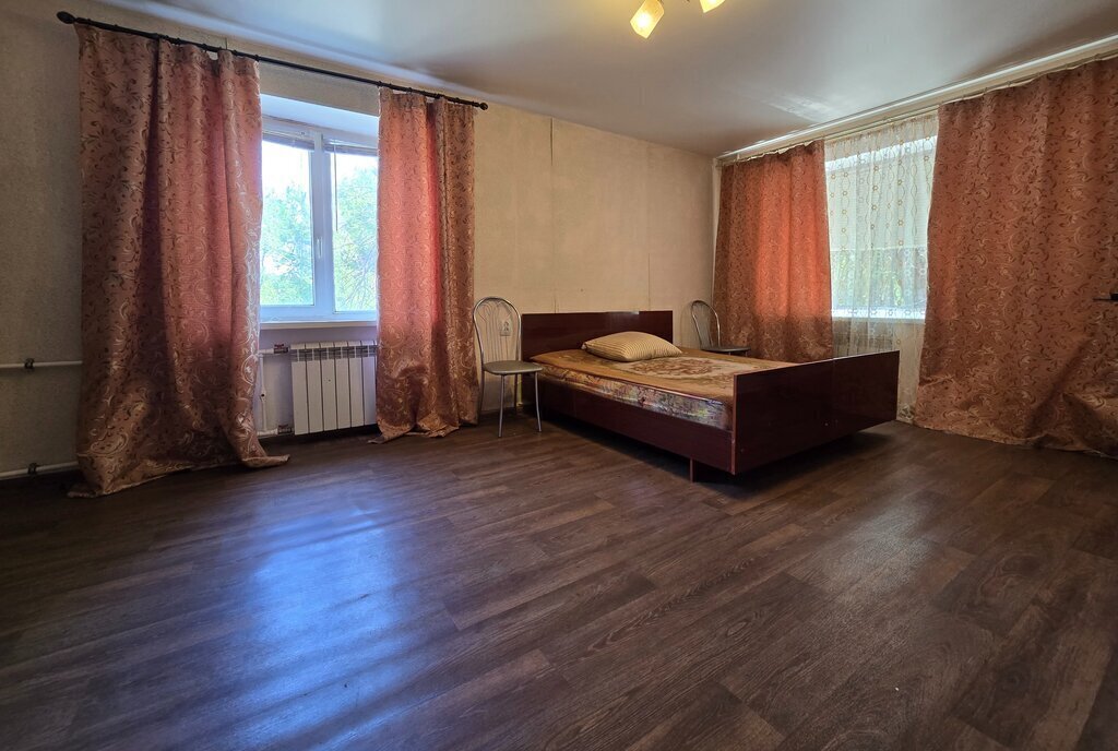 квартира г Волгоград р-н Красноармейский ул Пятиморская 9 фото 1