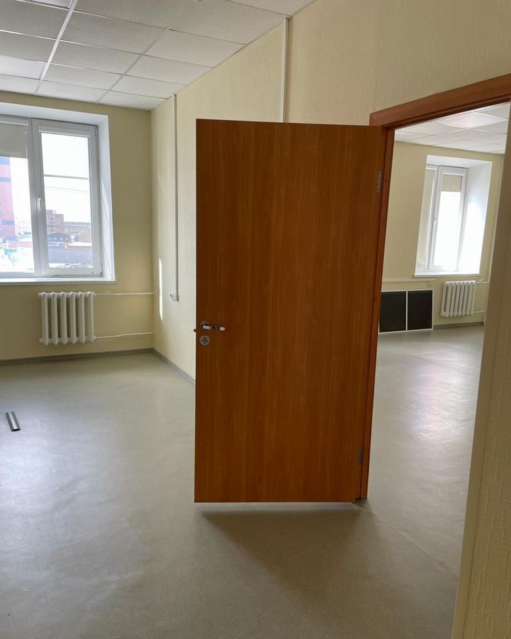 офис г Новосибирск р-н Советский Академгородок ул Демакова 30 фото 6