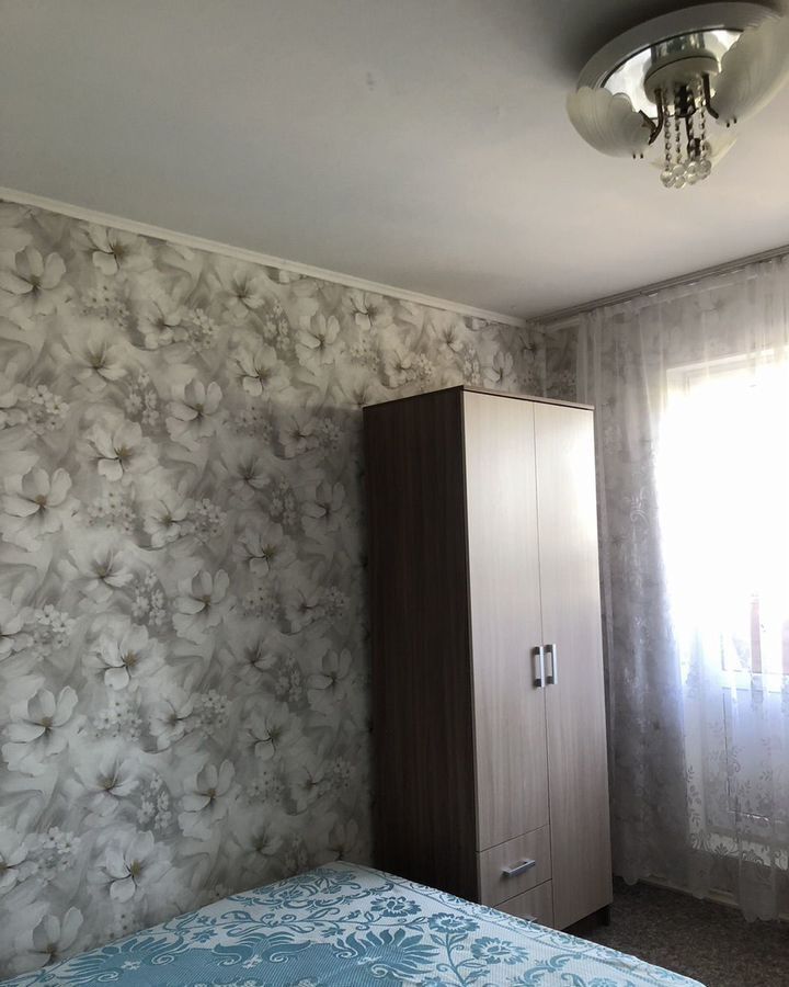 квартира г Волгоград р-н Дзержинский район Семь Ветров ул 8-й Воздушной Армии 34 фото 7
