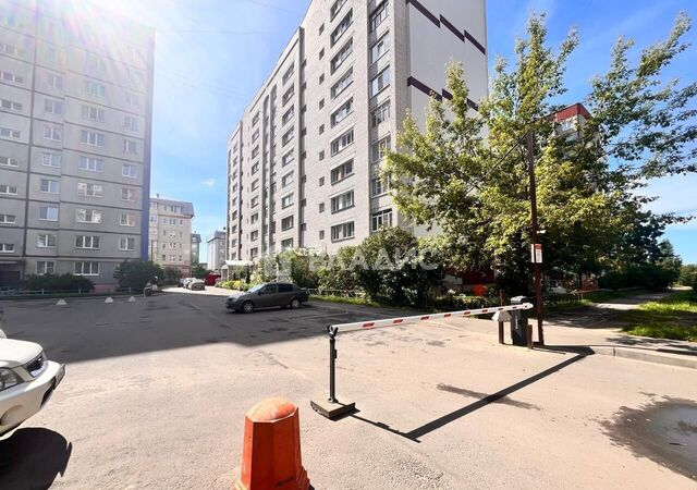 квартира ул Ленинградская 105а р-н 2-4 микрорайоны фото
