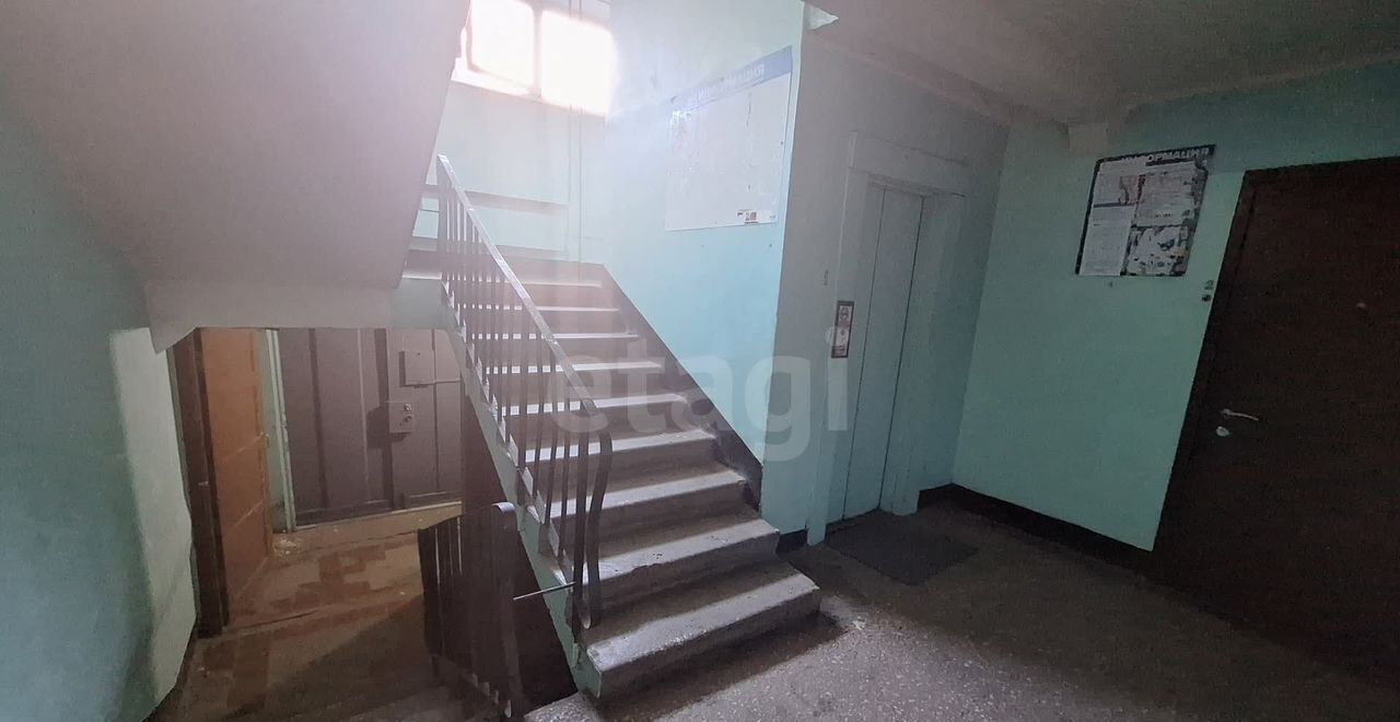 квартира г Тольятти р-н Автозаводский 19 квартал ул Автостроителей 11 фото 18